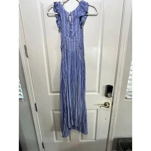 Free People Blue Striped Smocked Chambray Butterfly Maxi Dress XS - Picture 6 of 8